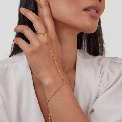 Bérénice | Bracelet Chaîne de Main Chic et Raffiné