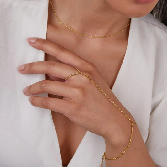 Bérénice | Bracelet Chaîne de Main Chic et Raffiné