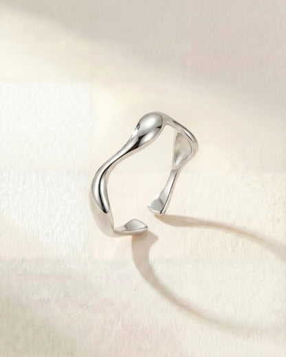 Armelle | Bague ondulée élégante et moderne