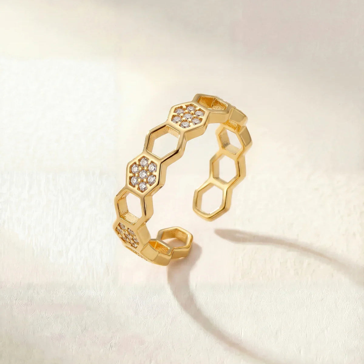 Dominique | Bague moderne et élégante