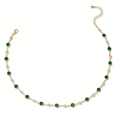 Victoire | Collier de Station Émeraude Verdante — Élégance étincelante