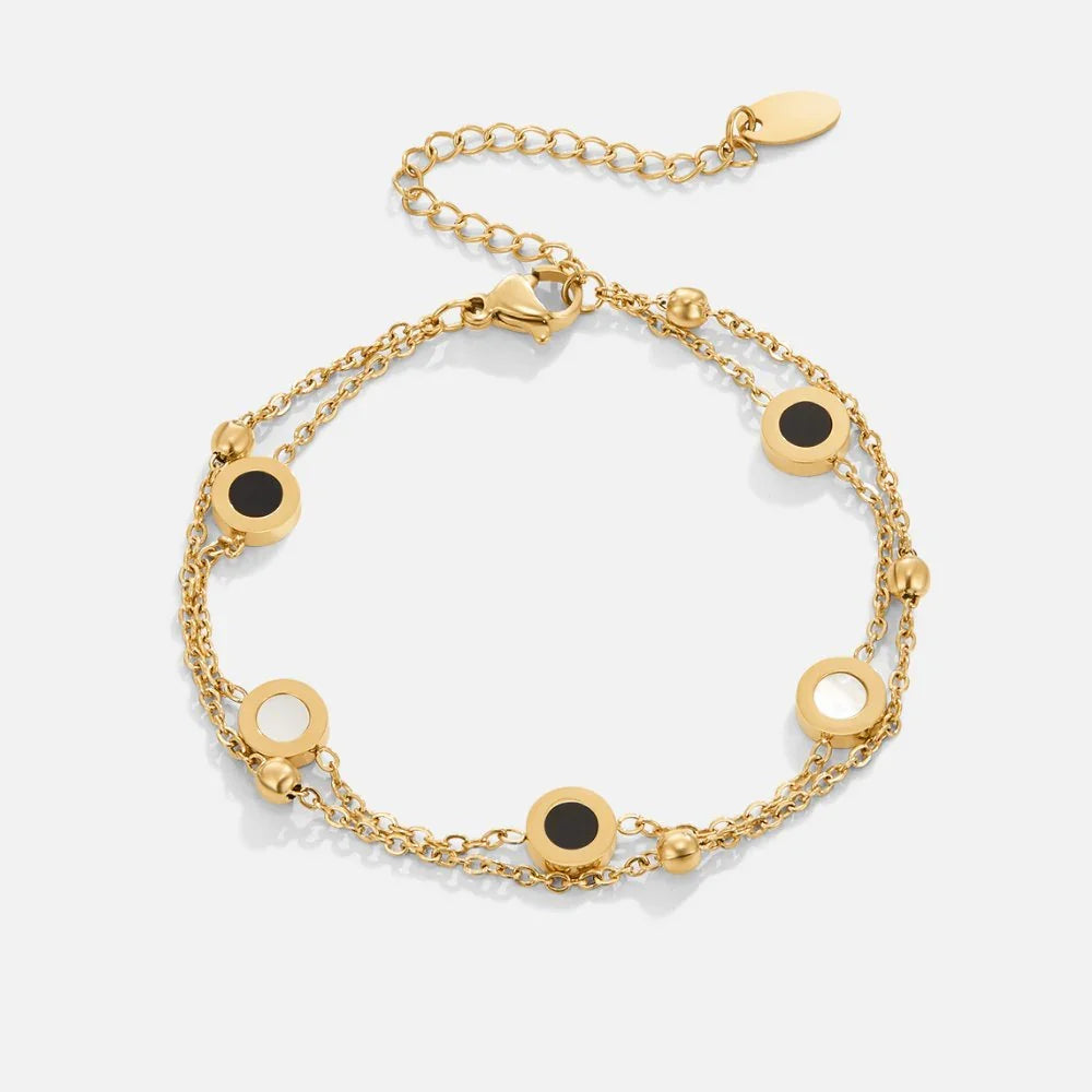 Victoire | Bracelet en Onyx et Pierre Blanche - Élégance Contrastée et Raffinement Intemporel