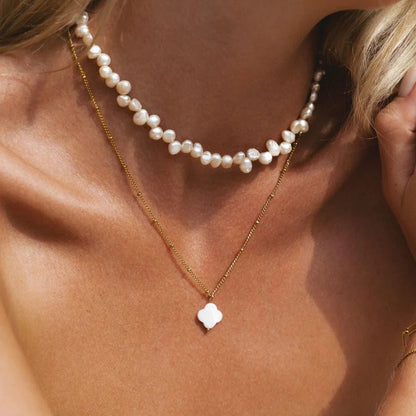 Isaline | Collier Pendentif Carreaux d'Été – Éclat estival et élégance rayonnante